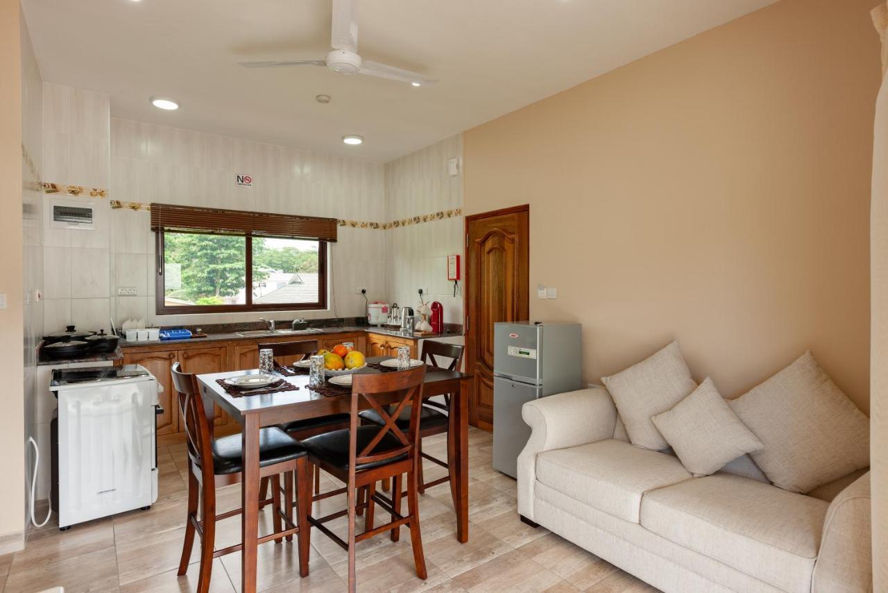 Stone Self Catering Apartment Grand Anse  Dış mekan fotoğraf